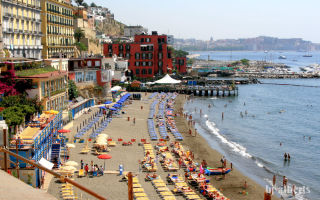 Лучшие пляжи в окрестностях неаполя: где купаться и как добраться